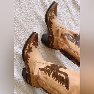 Corral Western Tan and Brown Heeled Boots